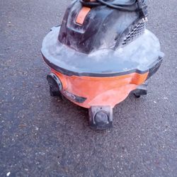 RIDGID - 6 Gal. 3.5 Peak HP NXT Shop Vacuum Wet Dry Vac