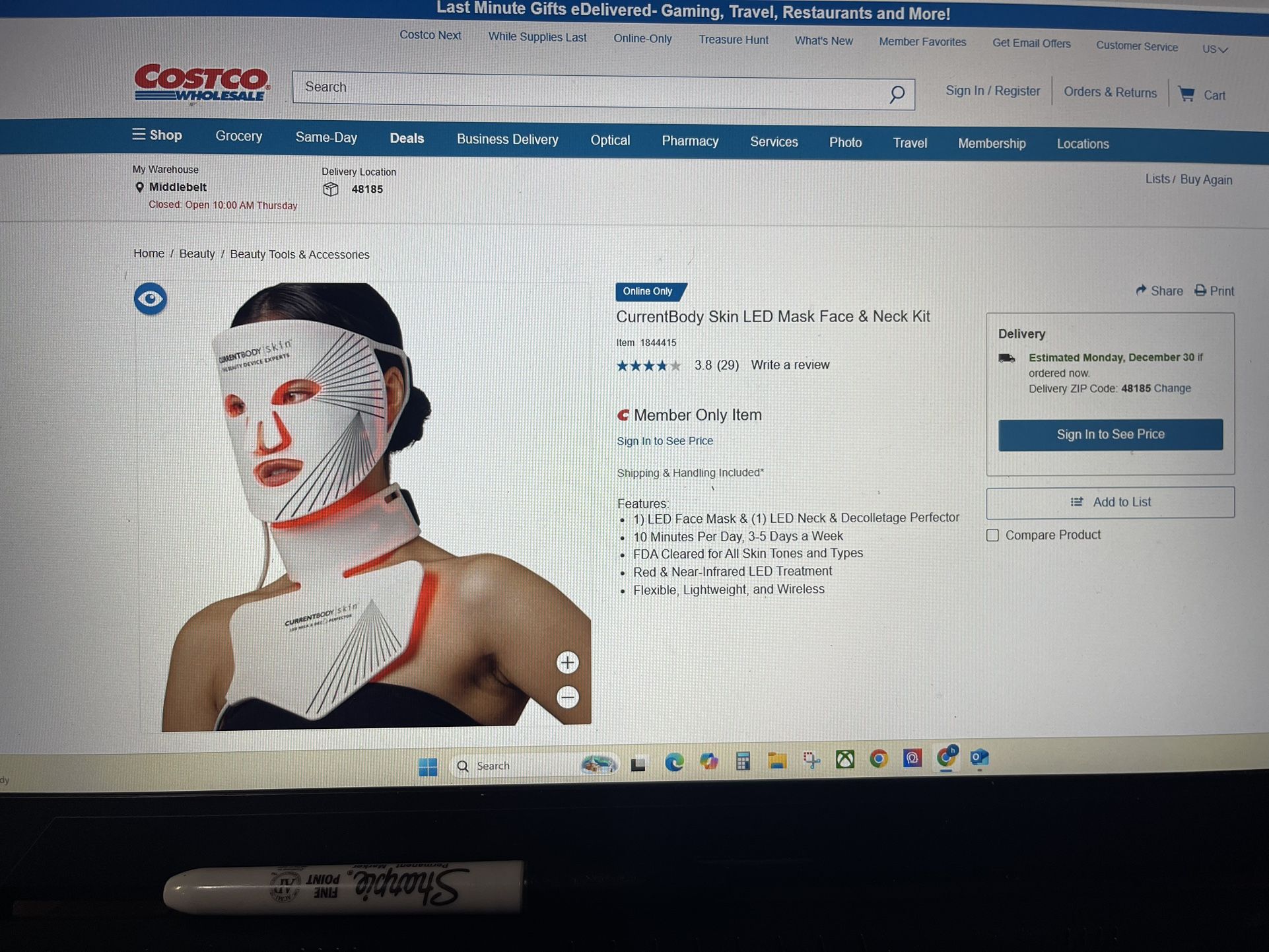 BRAND NEW CURRENTBODY SKIN LED MASK FACE AND NECK KIT