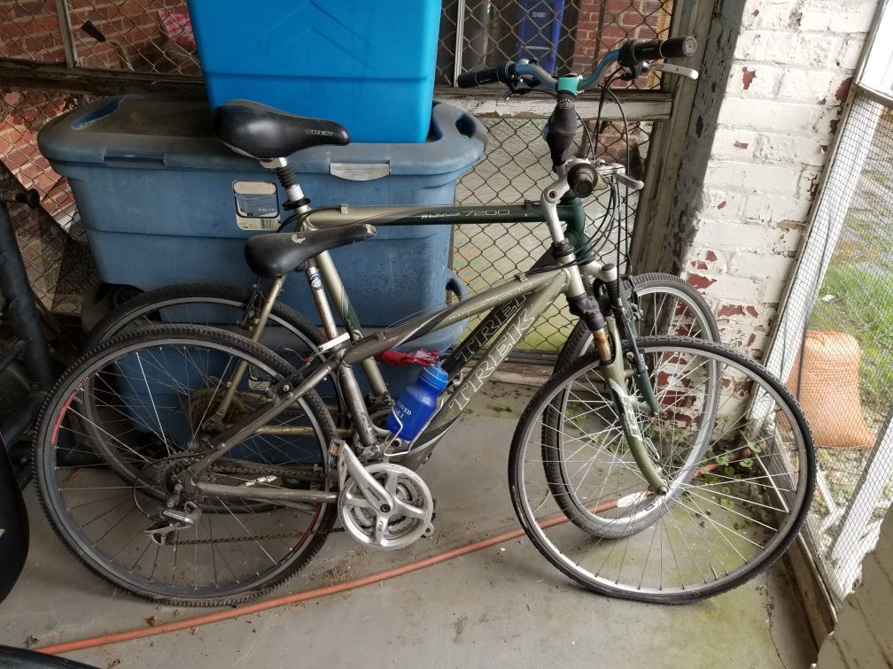 2 Trek bikes for sale as one