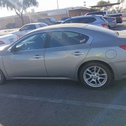 2009 Nissan Maxima