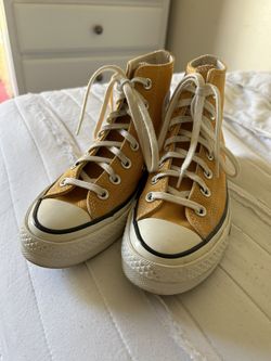 Converse Chuck 70 High Top Shoes