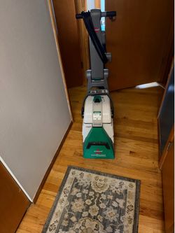 Bissell big green carpet cleaner