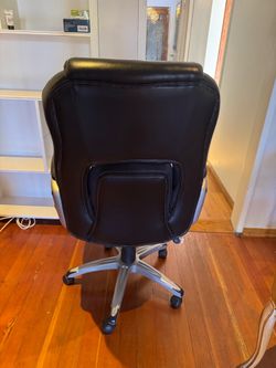 Office leather chair