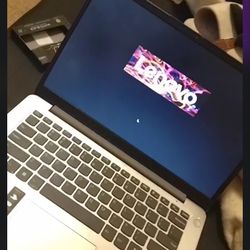 Lenovo 14" FHD Laptop - Core i3 - 8GB RAM - 256GB Storage - Win 11 