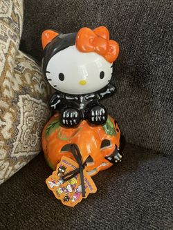 Hello Kitty Halloween Tea Light Holder