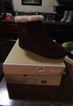 Women MK Boots