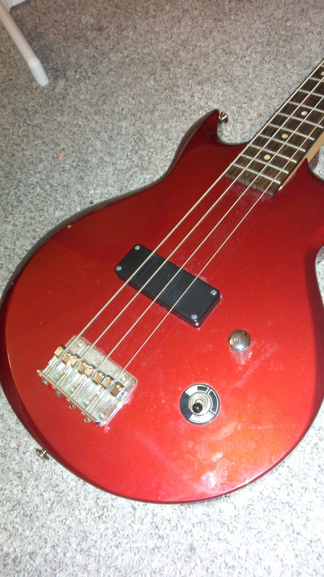 Ibanez Gax 4 string bass cherry red double cuttaway with gig bag