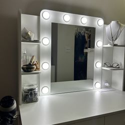 Makeup Stand And Seat (white) $136