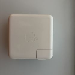 Apple 87W USB-C Charger (Model A1719)