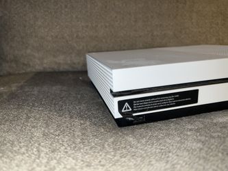 Xbox One S 500gb