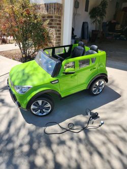 Kia Soul electric toy care
