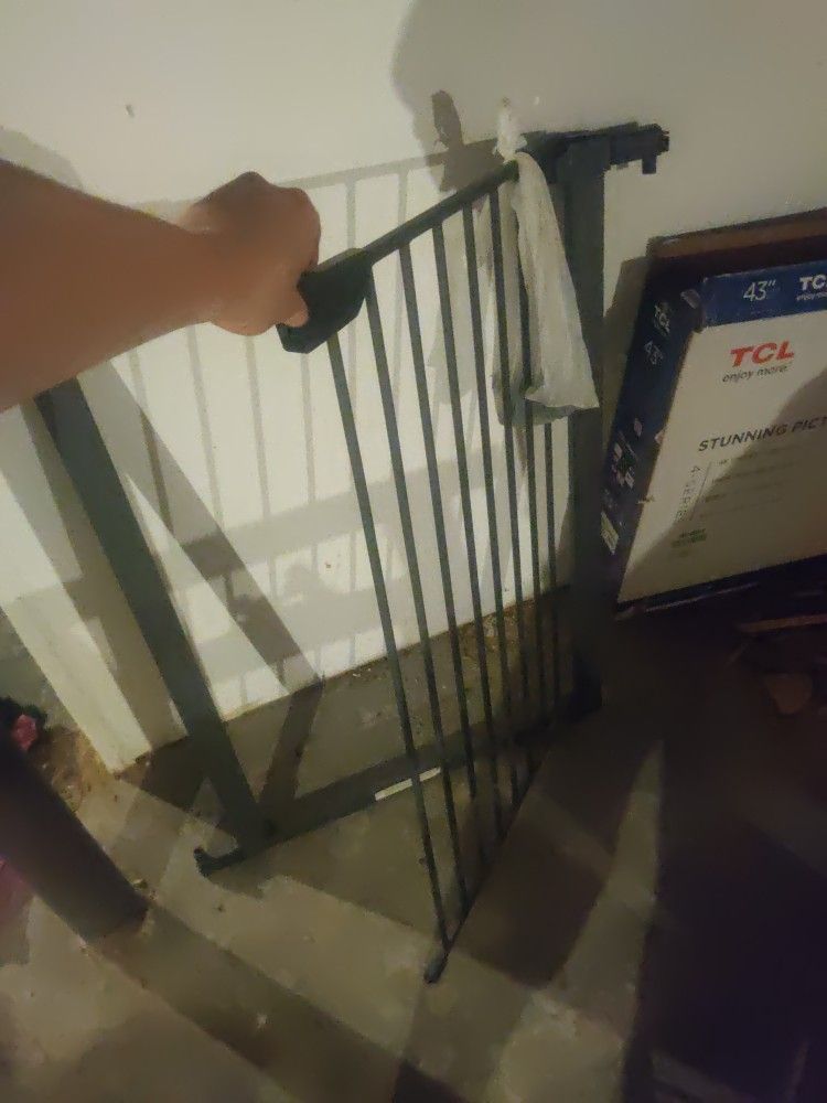 Animal/Baby Gate.