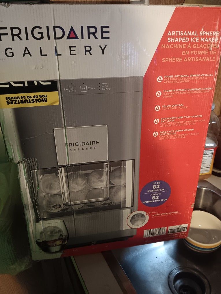 BRAND NEW- ICE MAKER