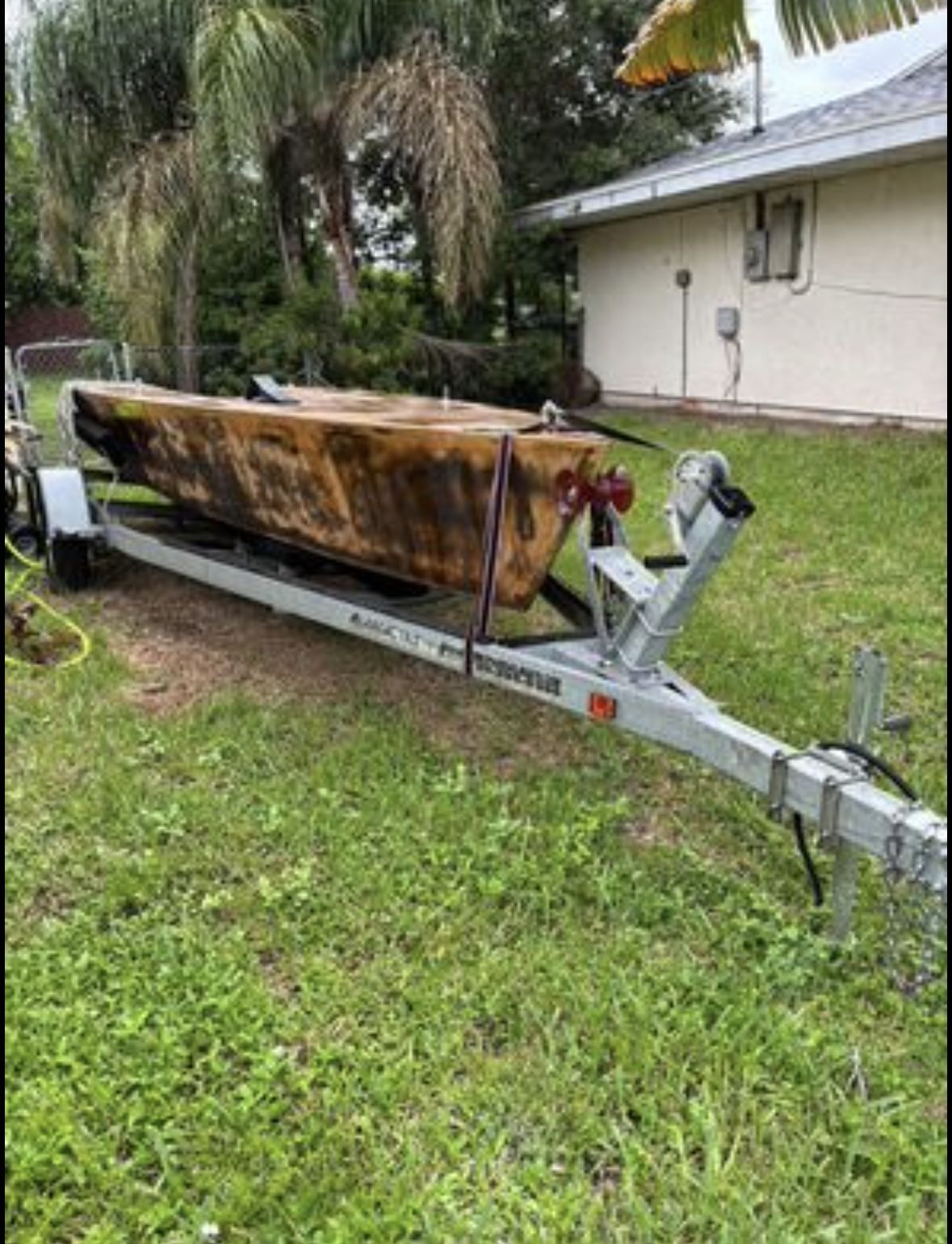 Purr 17 Sailboat