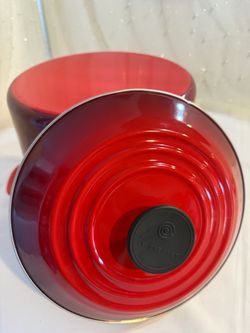 Le Creuset 6 quart stock pot