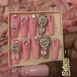 Medium Pink Bling Press-On Nails