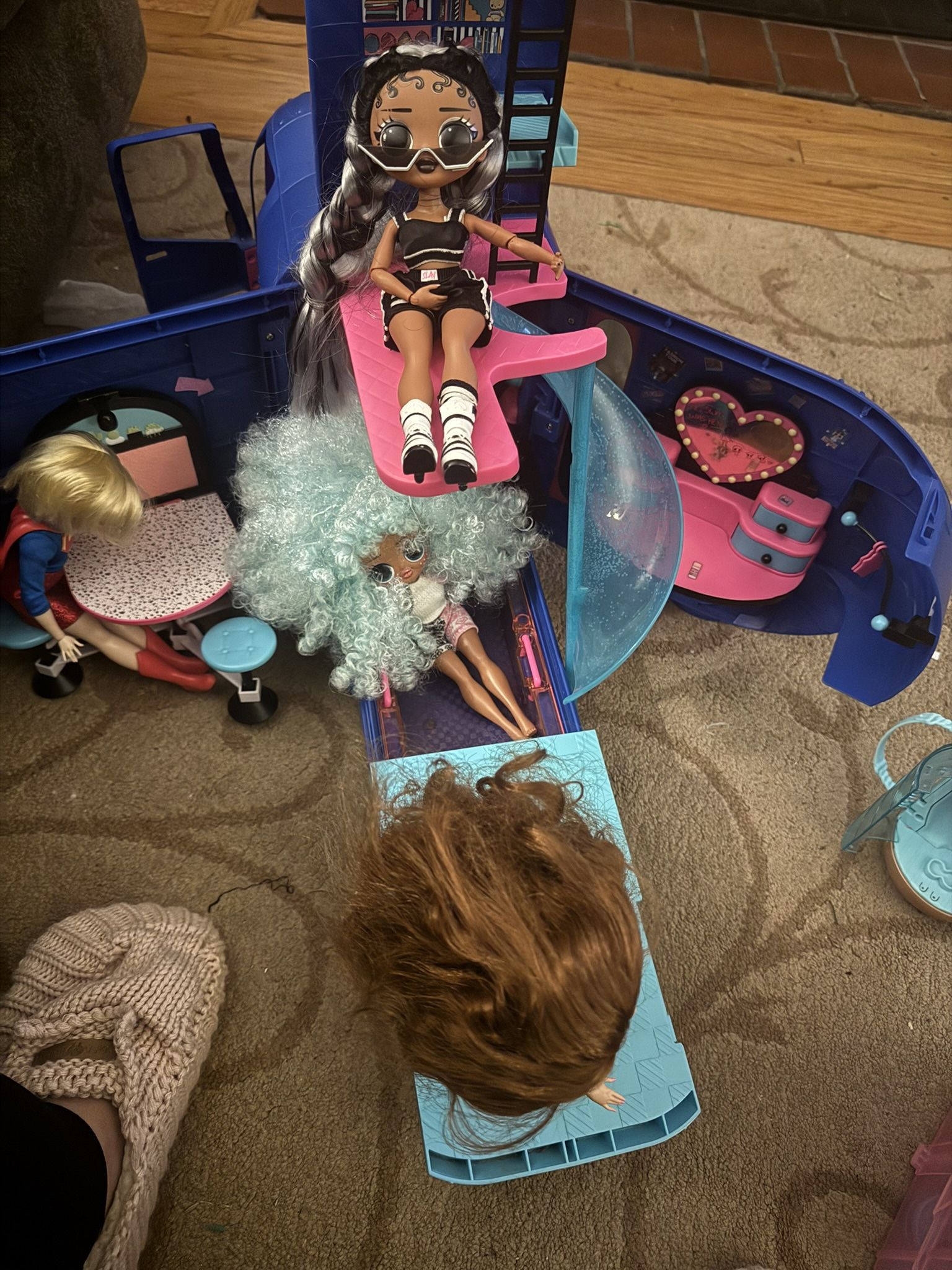 LOL Glamper, Dolls & Accessories 