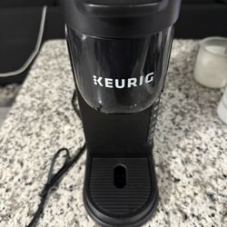 Almost Brand New Keurig Pod Coffee Machine 