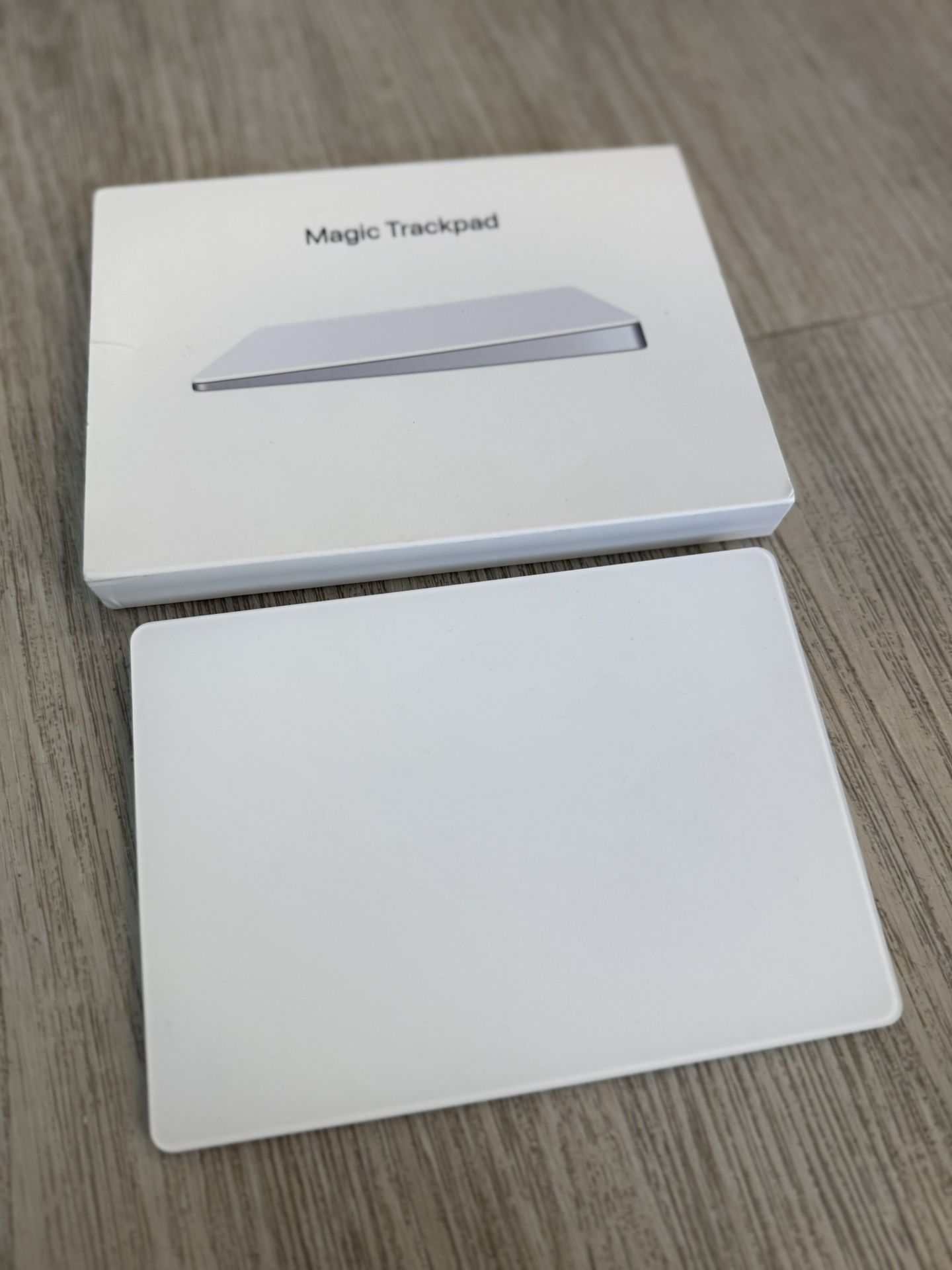 Apple Magic Trackpad 2 (MJ2R2LL/A)