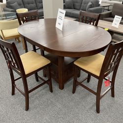 Beautiful Counter Ht Dining Table!