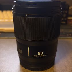 LUMIX 50mm 1.8 lens
