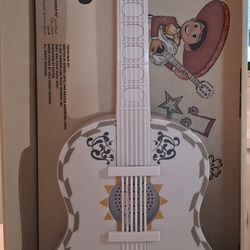 Disney COCO GUITAR