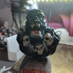 Bust Statue Of King Kong