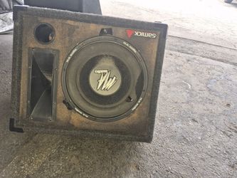 Speakers car