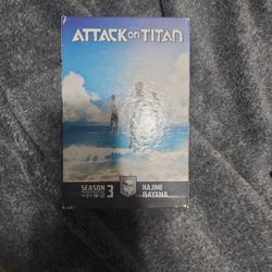 Attack on titan mini box
