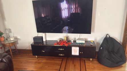 Tv Stand and Living table
