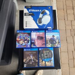 PS4 BUNDLE GAMES IN MINTTT CONDITION + HYER X MIC