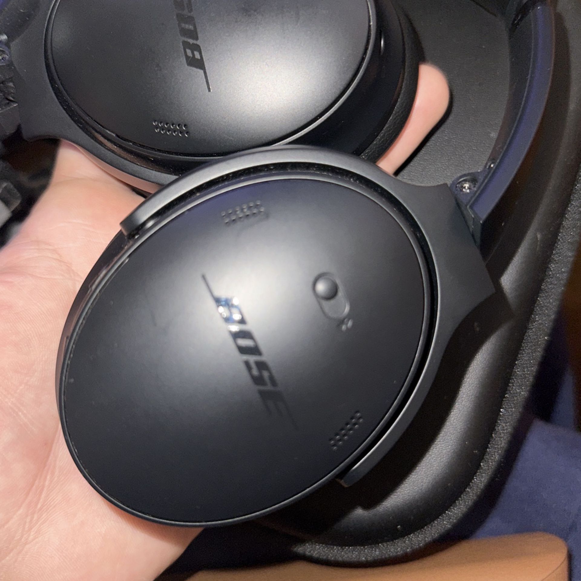 Bose Quiet Comfort Headphones 2023 (best Deal)