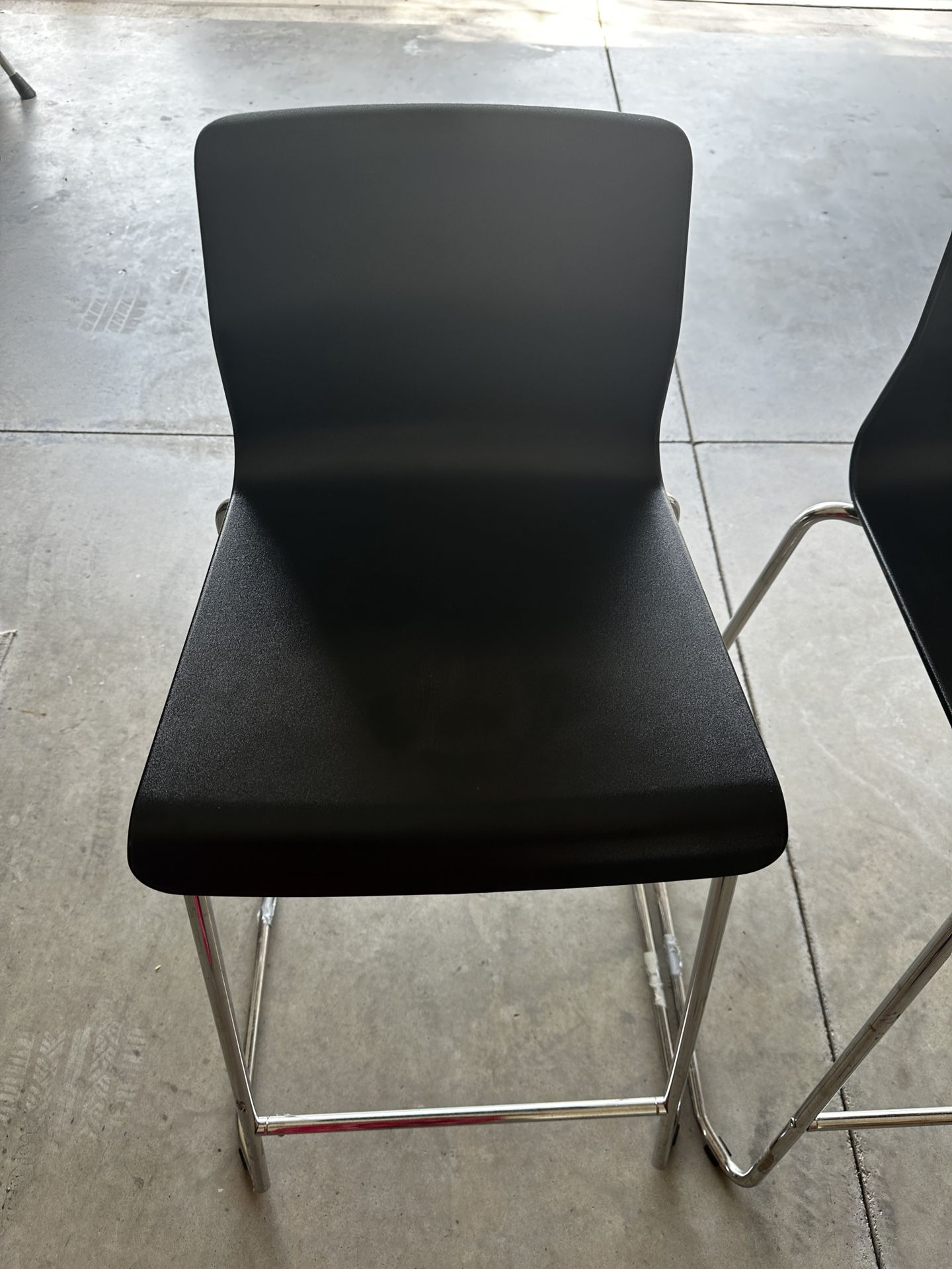 Chair (4)