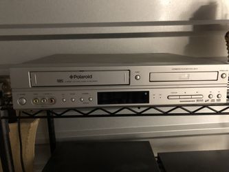 Polaroid VCR DVD PLAYER. RARE!!