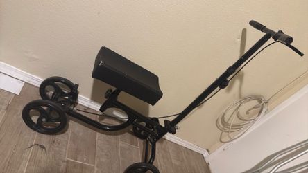 knee scooter