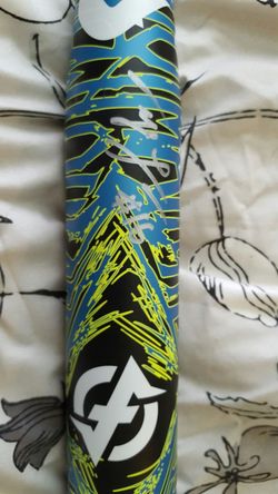 Game used softball bat signed by Seahawks tyler locket twice and paul richardson along with others