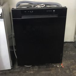 Lg Dishwasher New Open Box With Stainless Steel  Tub