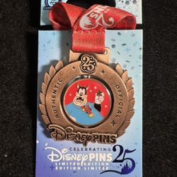 Disney Goofy Medal Pin – Disney Pins 25th Anniversary Limited Edition