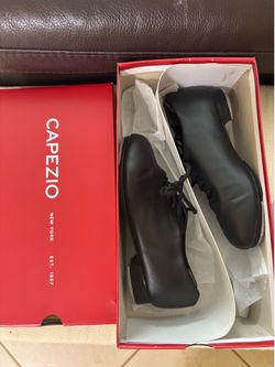 Capezio tap shoes 13.5