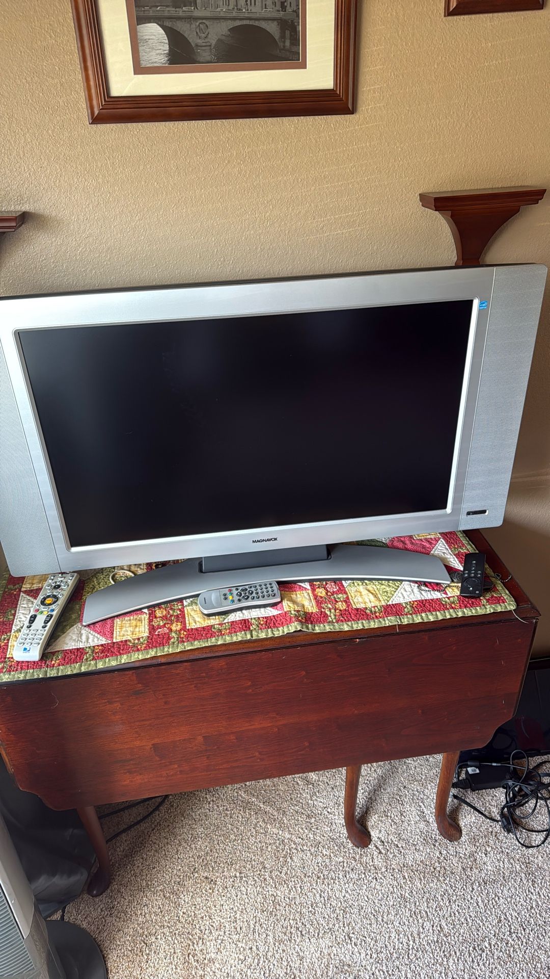 Magnavox 32 Inch Tv