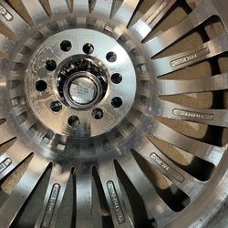 Clean used 20” wheels