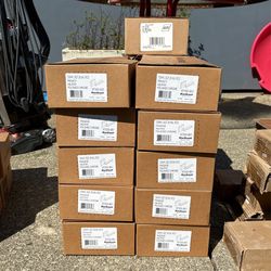 Halifax Square Satin Nickel Privacy Bed/Bath Door Handle 