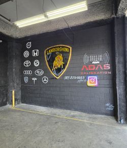 Murals & SIGNS