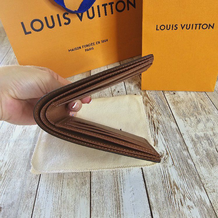 LV Wallet for Sale in Canton, GA - OfferUp