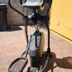 Free Elliptical Machine