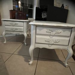 French Provincial Nightstands/endtables