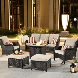 Patio Furniture set outdoor new in the box