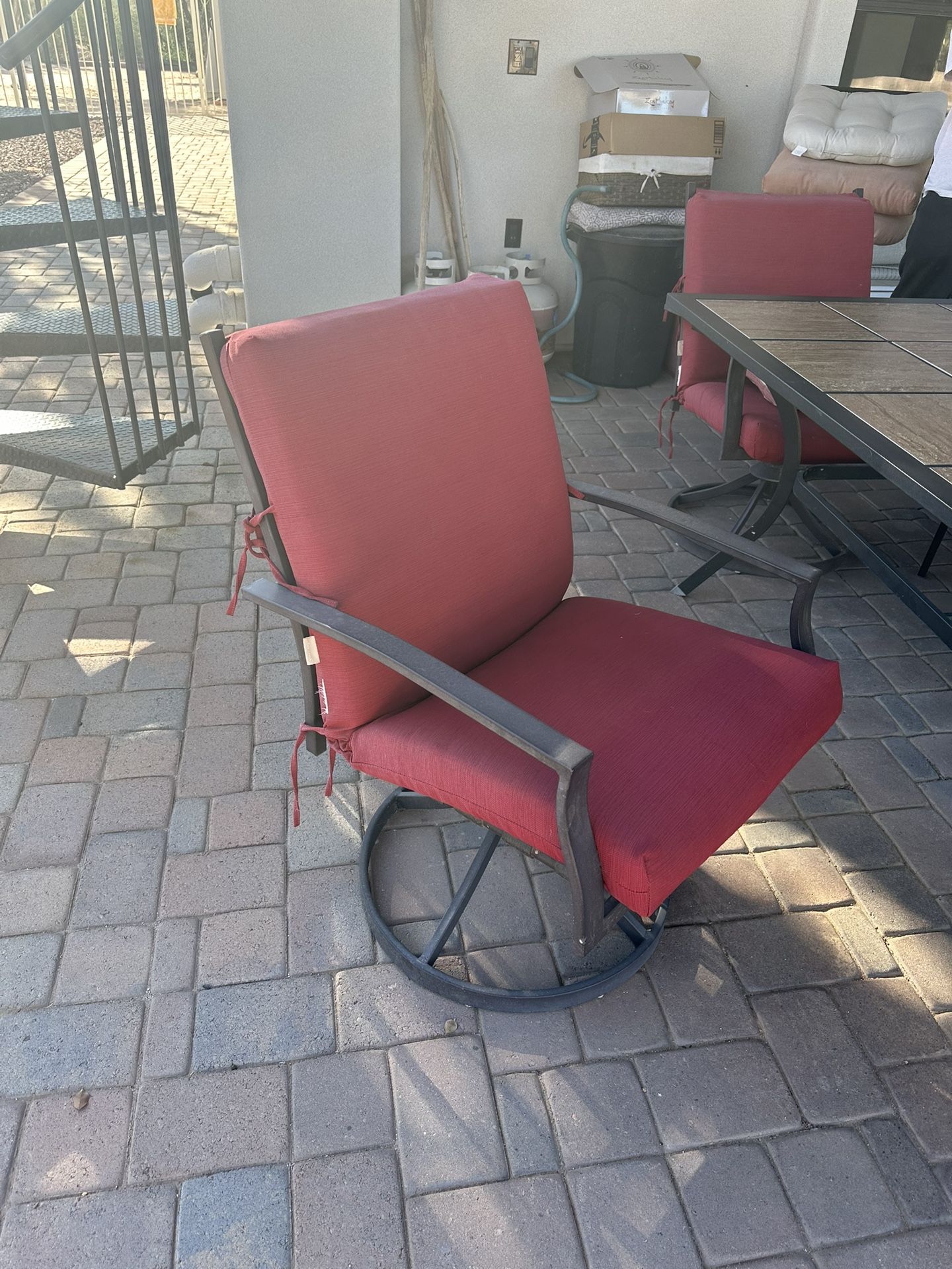 Swivel Patio Chairs Set Of four