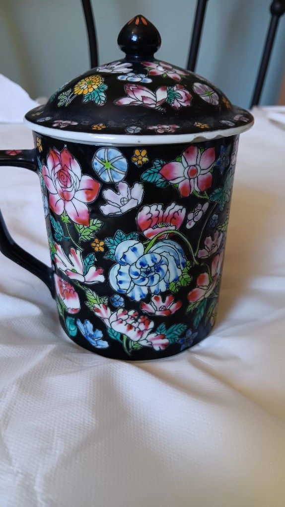 Vintage Chinese China Floral Mug With Lid 6" 16oz