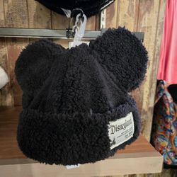 Disneyland Resort Mickey Mouse Sherpa Beanie